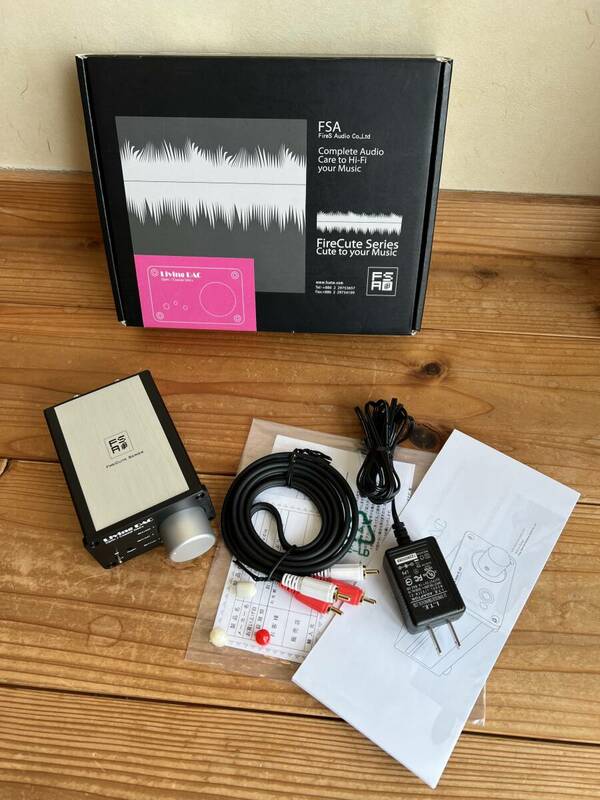 送料無料　FireStone Audio　Living DAC　24BIT　192ｋｈｚ　/検索　ファーストン　オーディオ　リビング　RCA　TOS　トランスポート