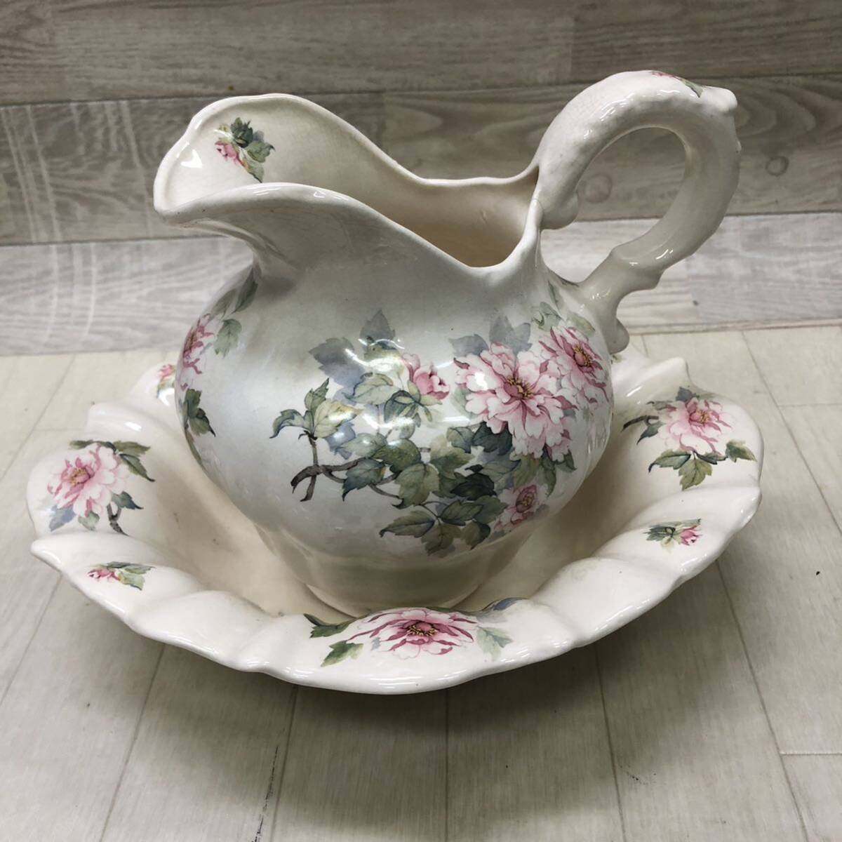 ＊中古品　長期保管品　汚れ・使用感有　ピッチャー ボウル　花柄　フラワー