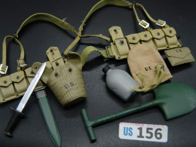 【 US 156 】1/6ドールパーツ：DRAGON製 アメリカ軍 装備付ベルトセット（WWII)【 長期保管・ジャンク扱い品 】