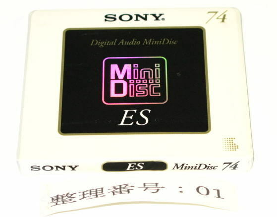 ソニー　　SONY　　MDW-74C　　ES MiniDisc 74　　MD　ミニディスク　　未使用　　　001