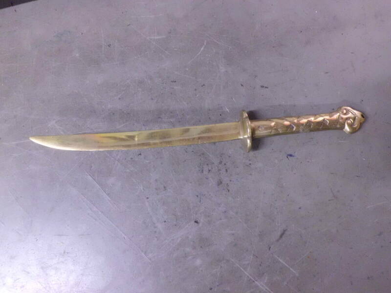 令ろ304な-15/剣　金属製　小刀　模造刀　おもちゃ　約21cm