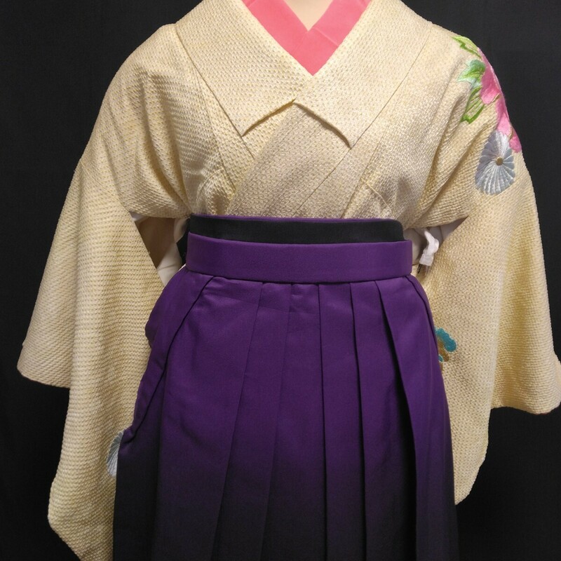 ぼかし　紫色　　刺繍　ジュニア　袴　単品　　袴下75センチ　断捨離出品