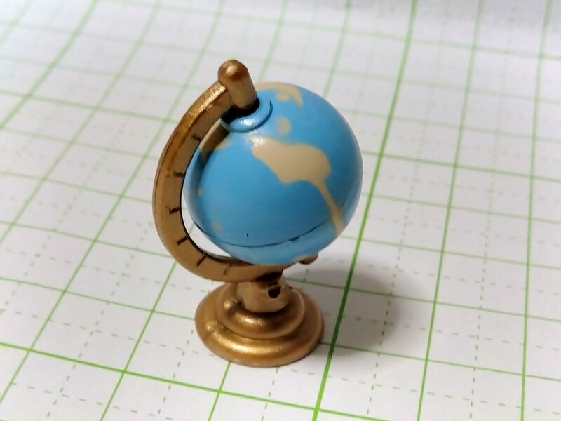 シルバニアファミリー 　地球儀　勉強机の備品、小物 ミニチュア 玩具