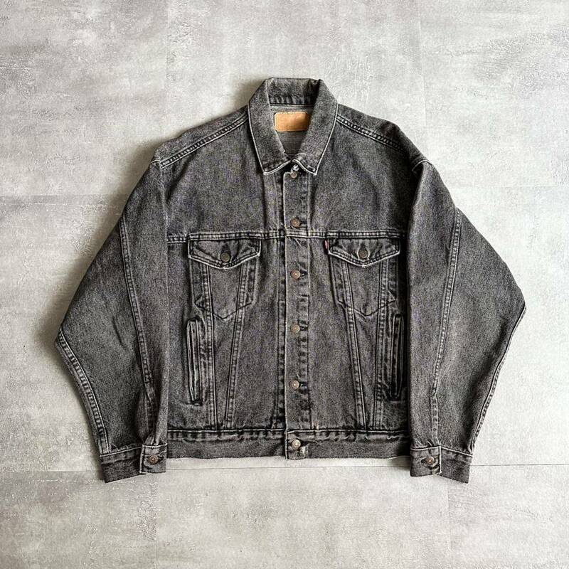 90s Levi's 70507 4858 先染め ブラックデニム ジャケット トラッカージャケット / 古着 ビンテージ ヴィンテージ 後染め ジージャン 70505