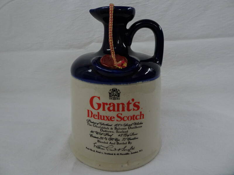 未開栓 Grant's Deluxe Scotch グランツ 750ml 陶器ボトル 1390g 即決