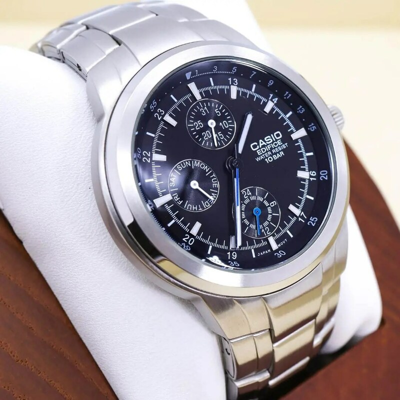 ◆希少 稼働 CASIO EDIFICE 腕時計 デイデイト メンズ 新品電池m