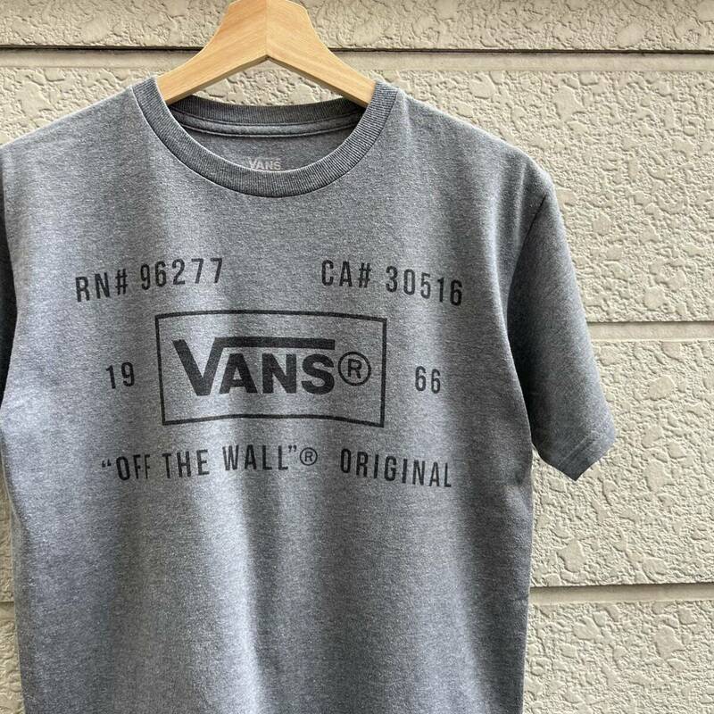 USED USA古着 VANS プリントTシャツ 半袖Tシャツ グレー バンズ OFF THE WALL ロゴ 英字 アメリカ古着 vintage ヴィンテージ Sサイズ