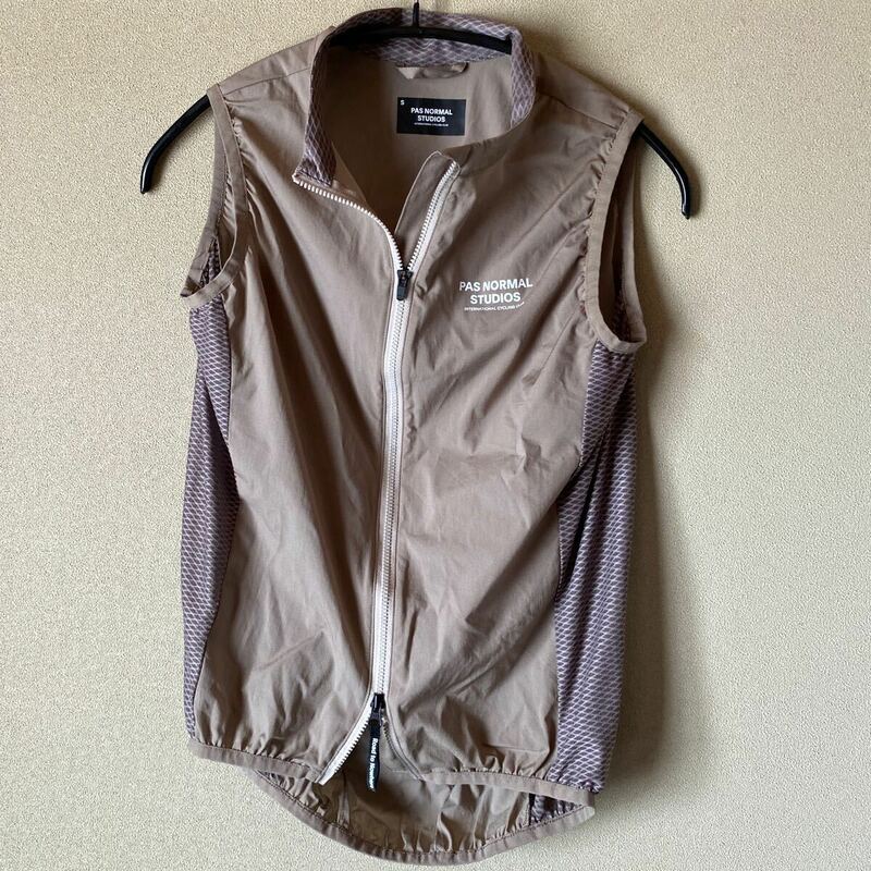 PAS NORMAL STUDIOS(パスノーマルスタジオ)/Stow Away Gilet/Beige