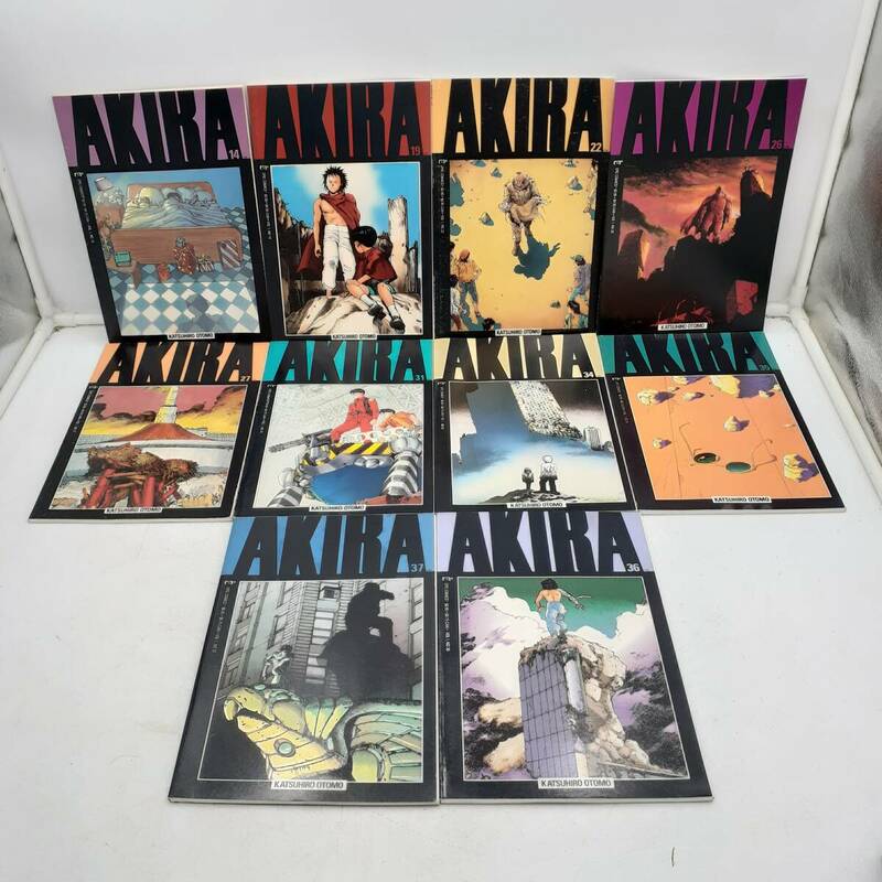 【！当時物！】海外コミック版　AKIRA　10巻セット　抜けあり　中古品