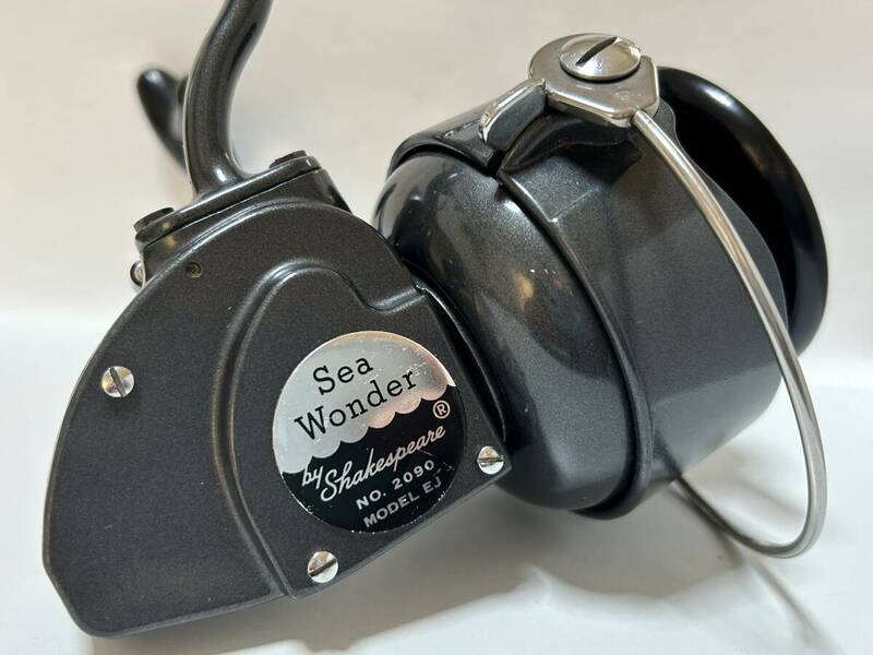 美品　!! シェイクスピア　Sea Wonder No 2090 　MADE IN USA Ｓｈａｋｅｓｐｅａｒｅ オールド　大型リール