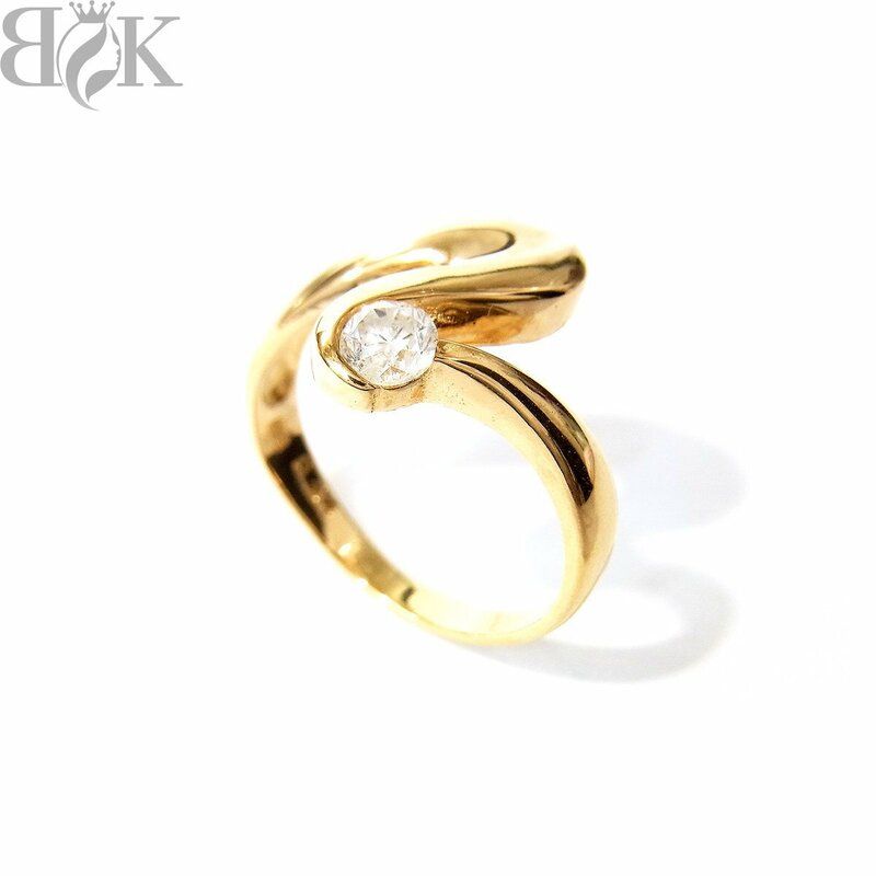 美品 K18 デザインリング 指輪 ダイヤ イエローゴールド 約12号 0.24ct ダイヤ径約4.0mm 総重量約3.4g 超音波洗浄済み 〓