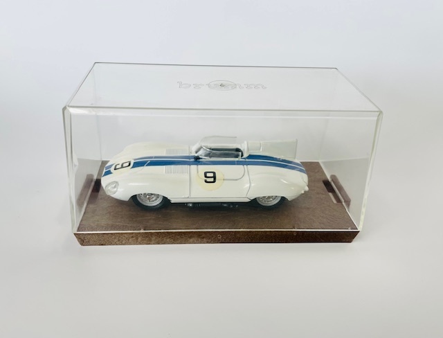 Brumm Jaguar Type D モデル レーシングカー ジャガー d タイプ No 9 r130 1954-60 Le Mans Series 