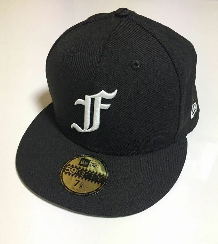 FORSOMEONE × NEW ERA コラボ キャップ 7 5/8 フォーサムワン ニューエラ59FIFTY フラット バイザー cap ロゴ レザー logo leather 帽子