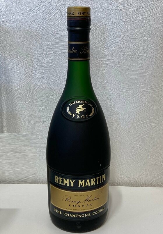 【未開栓】 REMY MARTIN レミーマルタン VSOP ブランデー コニャック 700ｍｌ　古酒