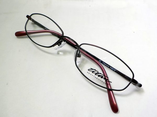 新品 TITAN KEVYTKEHYKSET メガネ PT3584 48口19-135