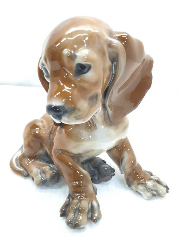 §　A38121　Rosenthal　ローゼンタール　陶器製 　子犬　ダックスフント　置物　重さ約647g　※ヒビあり　中古