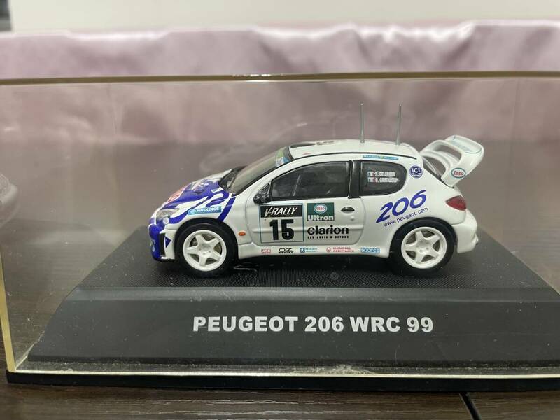 ケース入り　 ミニカー プジョー PEUGEOT 206 WRC ミニチュア