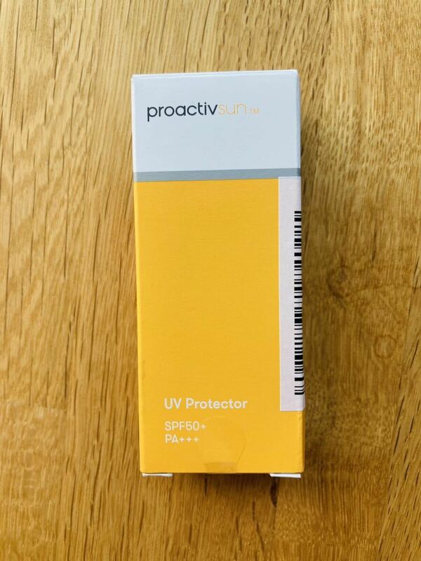 ★未使用★未開封Proactiv プロアクティブ + 薬 用 UVプロテクター 30mL日焼け止め にきび UVケア 紫外線 化粧下地 化粧品 医薬部外品