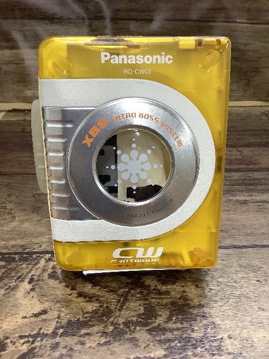 D1d Panasonic RQ-CW03 XBS カセットプレーヤー 通電動作未確認のジャンク品 現状品 イエロー スケルトン