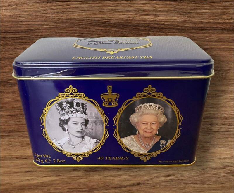 ニューイングリッシュティー　エリザベス女王　紅茶缶