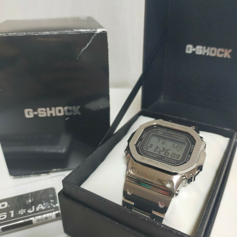 CASIO カシオ G-SHOCK フルメタル GMW-B5000-1JF 電波ソーラー Bluetooth 腕時計 ウォッチ シルバー