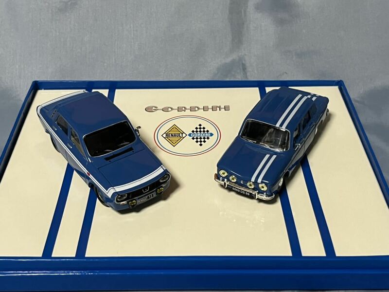 ノレブ製　　ルノー Coffret Gordini R12 R8 2台セット　　　1/43