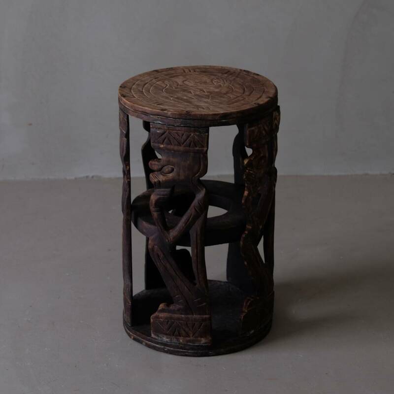 03013 アフリカ 古いスツール / 彫刻 花台 サイドテーブル プリミティブ アート
