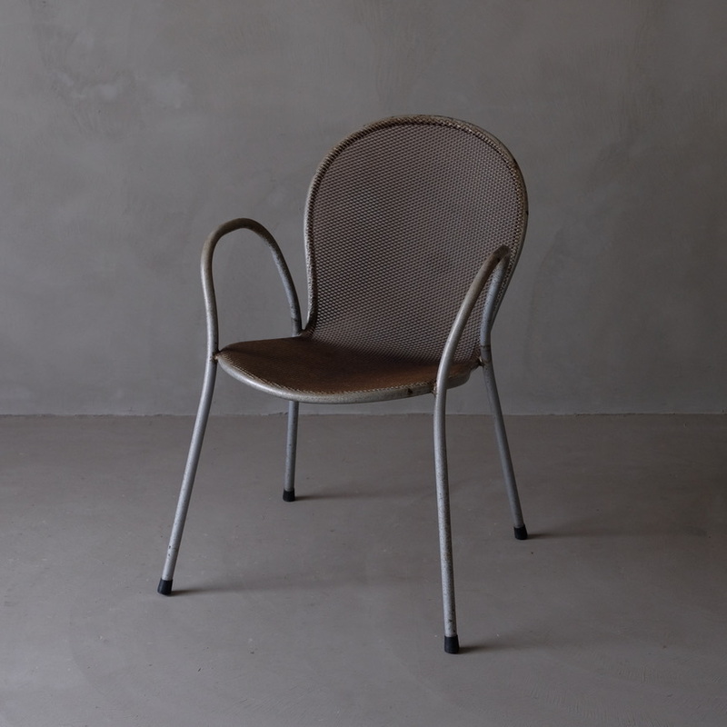02999 イタリア emu スチール製 ロンダチェア / ガーデンチェア アームチェア 椅子