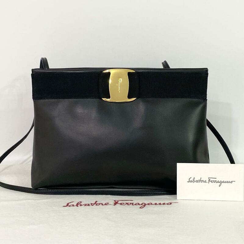 《大特価！》 FERRAGAMO ショルダーバッグ ヴァラリボン レザー ブラック 6-15510