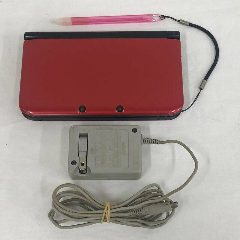 LA026665(052)-338/NJ3000【名古屋】Nintendo ニンテンドー 3DS LL SPR-001 ゲーム機