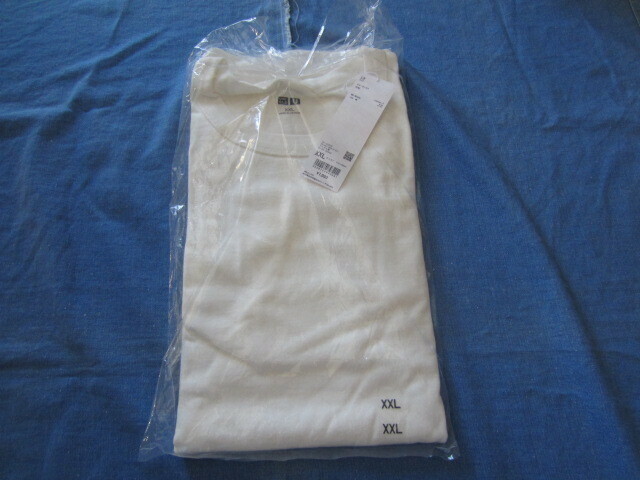 未開封 長期保管品 UNIQLO U ユニクロU HT00270nx-JP 8104 UY105 クルーネックT（半袖）00 White 丸首型 チェスト 112～120㎝ XXL 丸首型