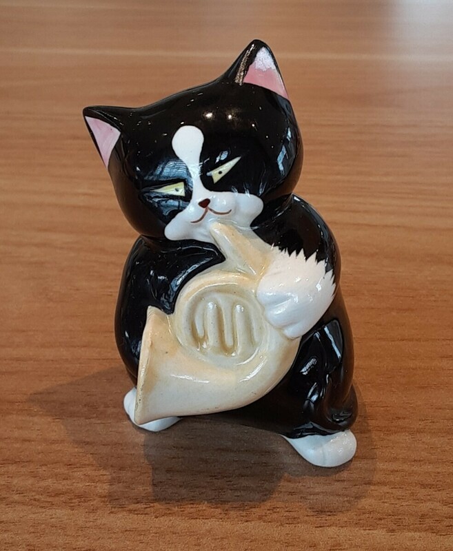黒猫楽団 ホルン 置物 飾り レトロ クロネコ 雑貨 コレクション ねこ セブンコーポレーション 楽器