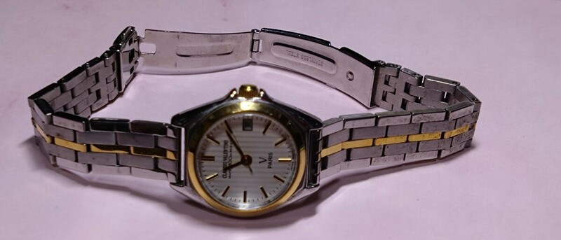 GLAUDIO VALENTINO　稼働品　腕時計　レディース　　3針