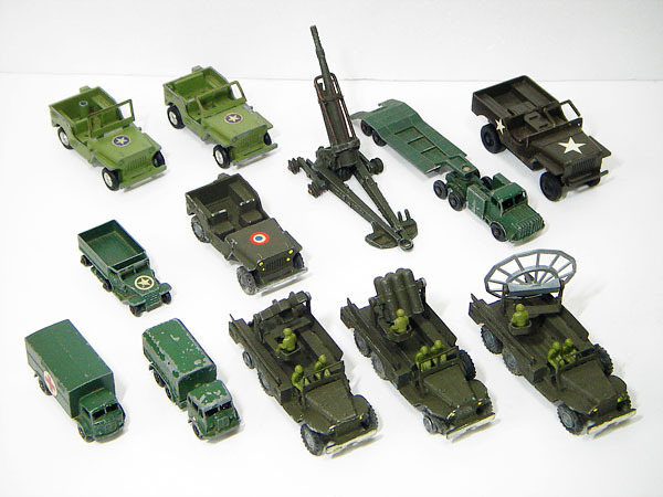 【軍用車両ミニカーまとめ】GEVARM・GAMA・LESNEY・DINKY・FJ:ダッジ 高射砲・ロケット砲・レーダー:ジープ・トラック:当時物 12台セット