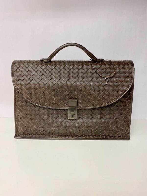 未使用　定価35万　BOTTEGA VENETA ボッテガヴェネタ　ビジネスバッグ ブリーフケース イントレチャート　ブリーフケース　BRN