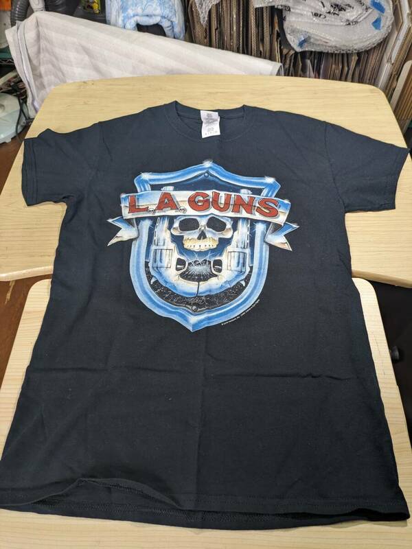 【服飾】 ビンテージ レア Tシャツ バンド 当時物? L.A. Guns SEX BOOZE & TATTOOS GILDAN S 黒 半袖