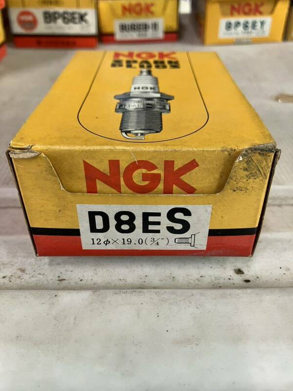 NGKスパークプラグ D8ES 10本セット