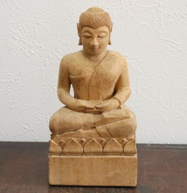 古そうな木彫 中国 チベット仏 仏像 ｎ507