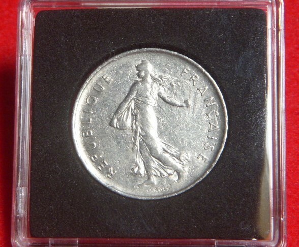 フランス　1970年　５フラン硬貨　人気の５フラン。ケースなし。種まきのマリアン。