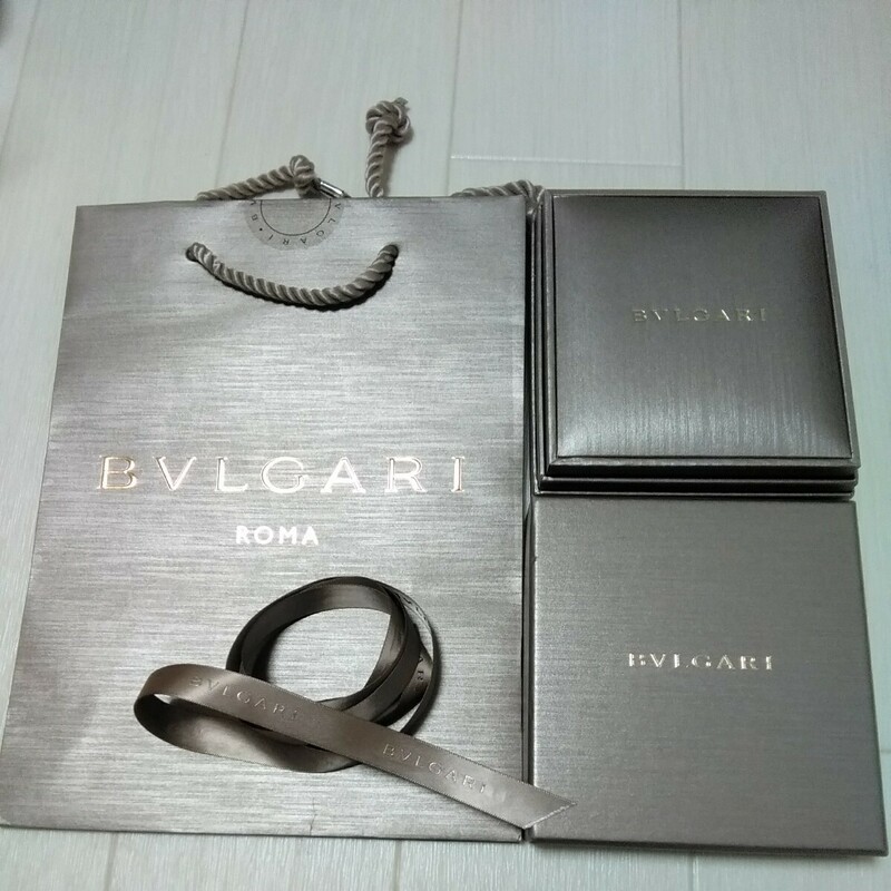 【空箱のみ】BVLGARI ブルガリ ネックレスケース 箱 リボン 紙袋 美品