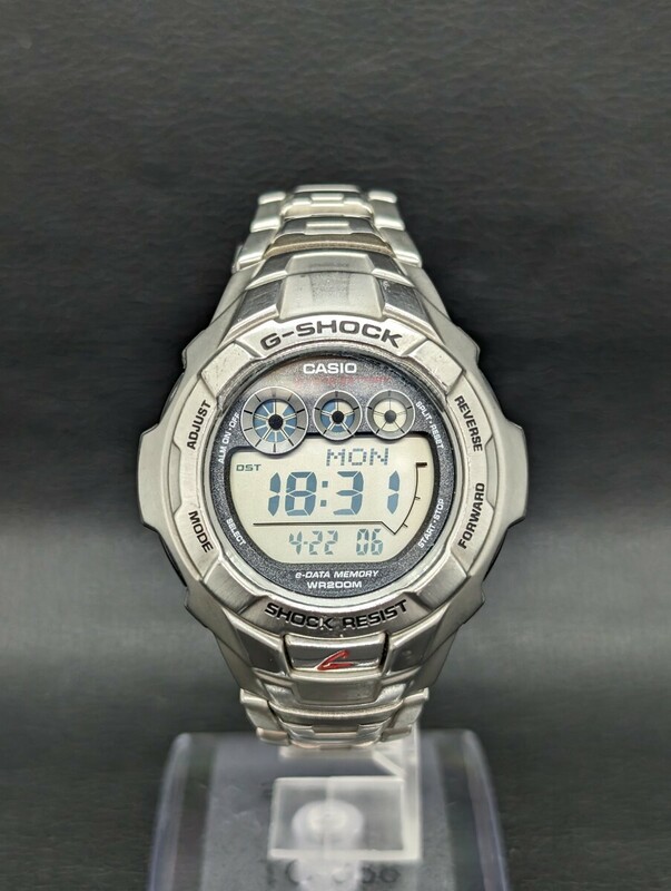 稼働品【CASIO G-SHOCK G-7100D 腕時計】カシオ ジーショック Gショック ブランド メンズ デジタル ウォッチ 時計 銀色 アクセサリー