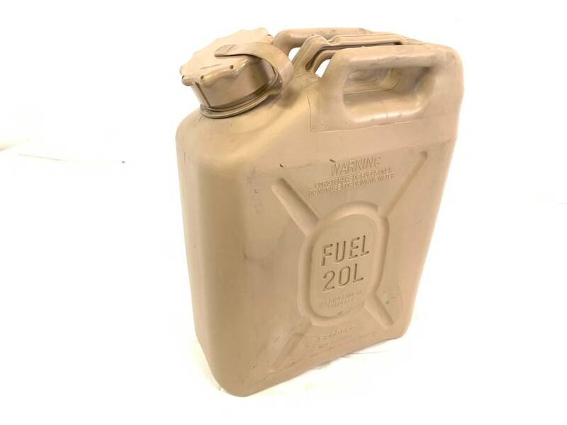 【米軍放出品】☆未使用品 フューエルタンク 燃料タンク ジェリカン 5GAL 20L ポリタンク キャンプ アウトドア (120) ☆XD15EK-2#24