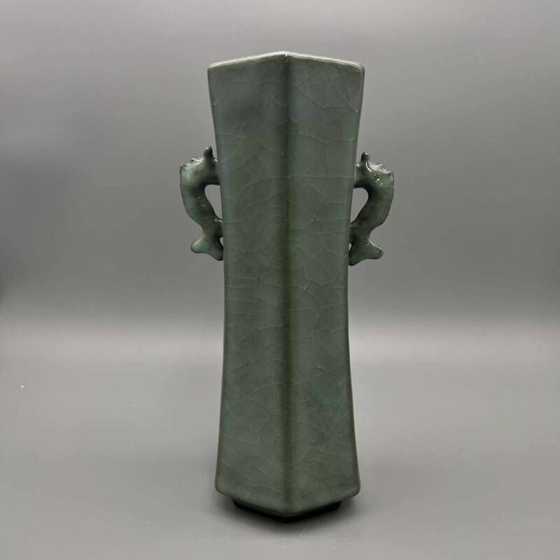 中国 宋 古玩 磁器 花瓶 官窯 青磁 骨董品 中国美術 高さ25.5cm