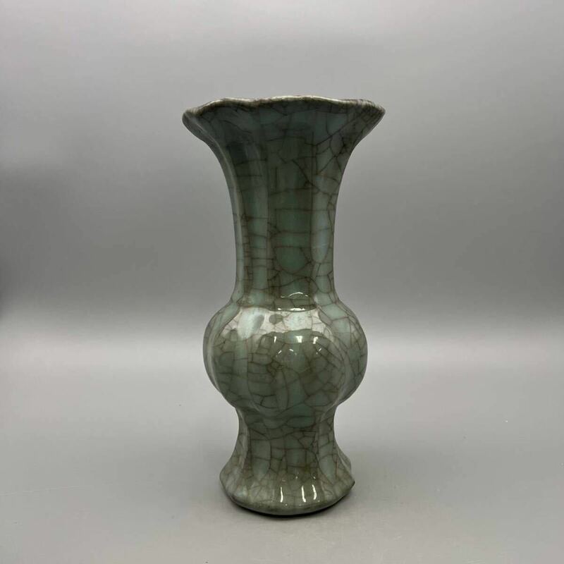 中国 花瓶 官窯 龍泉窯 青磁 花瓶 花生 宋代 時代物