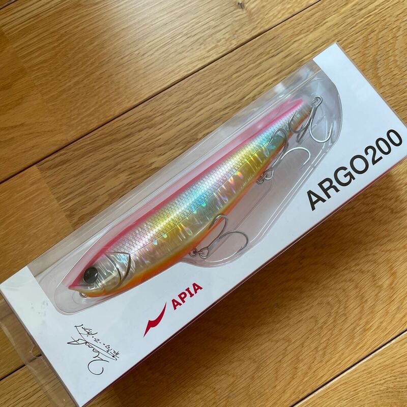 新品未使用！メガバス アピア ARGO200 #5 ピンクバックキャンディ 売り切り！