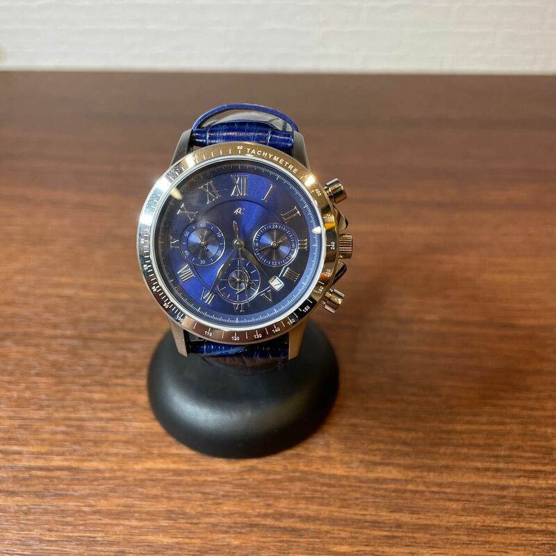 A4153/【中古品】4℃ クォーツ クロノグラフ 腕時計 ファッション　時計　稼働品　青文字盤　ブランド　稼働品　