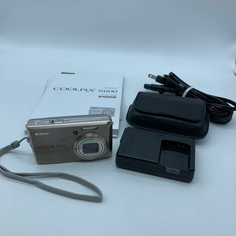 Nikon ニコン COOLPIX S600 コンパクトデジタルカメラ 動作品 充電器 説明書