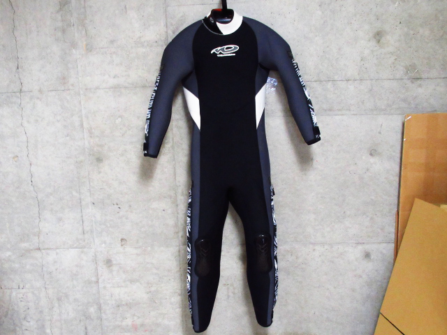 world dive ワールドダイブ ウエットスーツ メンズ 着丈約140㎝ 厚み約5mm ハンガー付属 ダイビング用品 管理6E0429A-G04