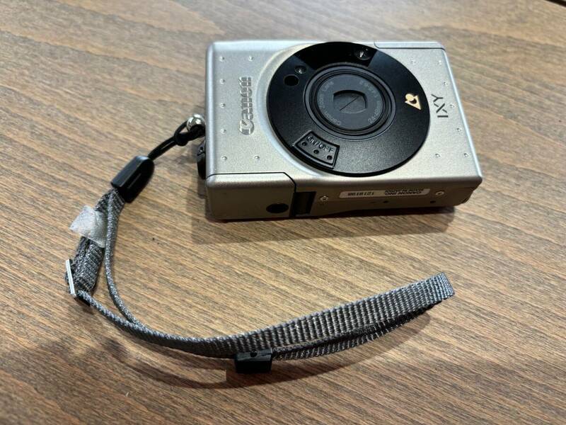 Canon IXY DIGITAL デジカルカメラ IXY 24-48mm