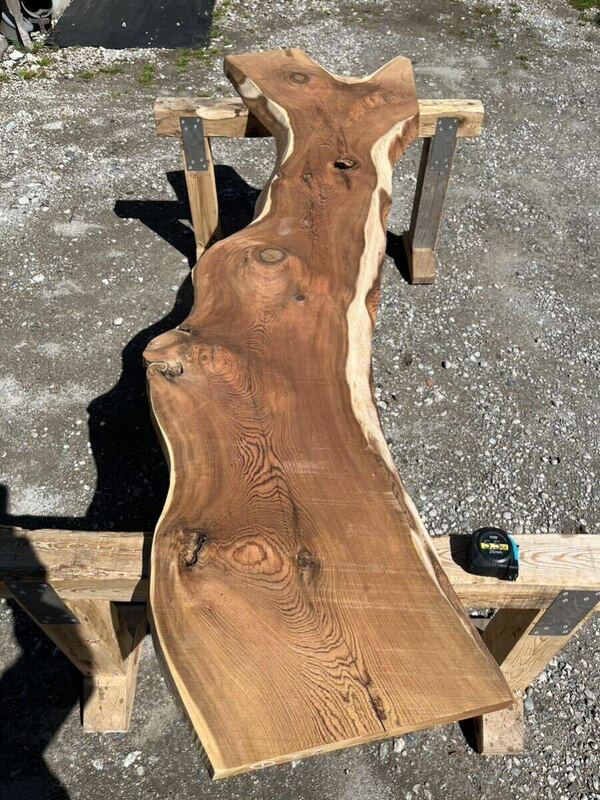 杉　① 樹齢約800年　御神木　無垢　一枚板　2.2m 希少　カウンター テーブル　レジン　看板　ベンチ　棚　机　リバーテーブル　意匠に